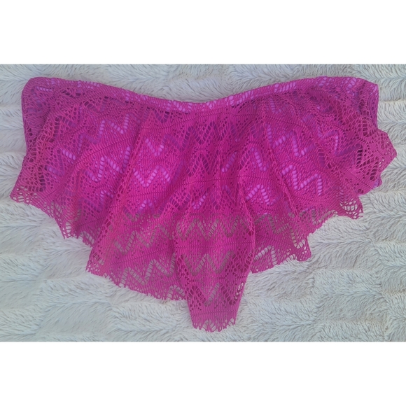 NEW Hula Honey Crochet Flounce Bandeau Bikini Top - Picture 5 of 16